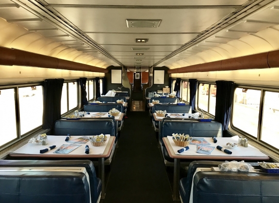 amtrak upper coach seats