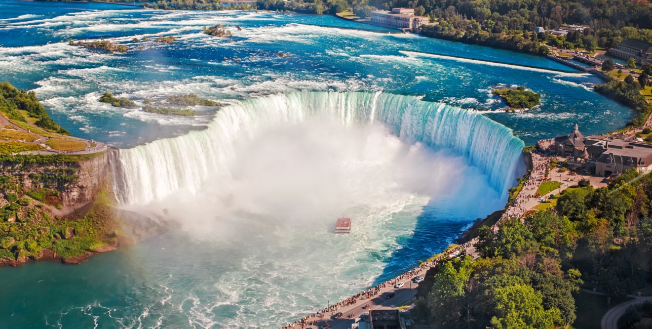 Niagara Falls Explorer with New York City | Amtrak Vacations®