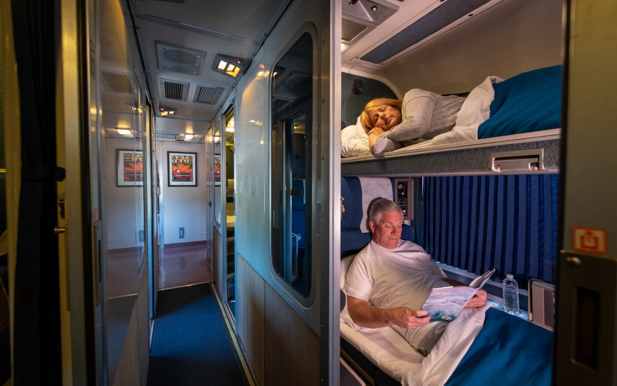 Amtrak Auto Train Superliner Roomette Psoriasisguru Com   Roomette 10 